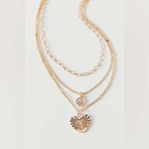 UO Urban Outfitters Triple Layer Heart Gold Necklaces